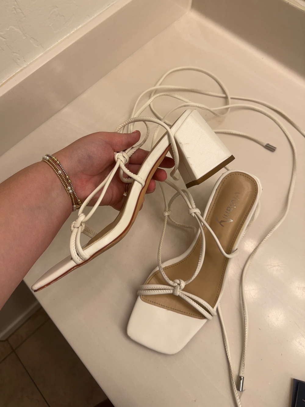 Women's lace up block heel